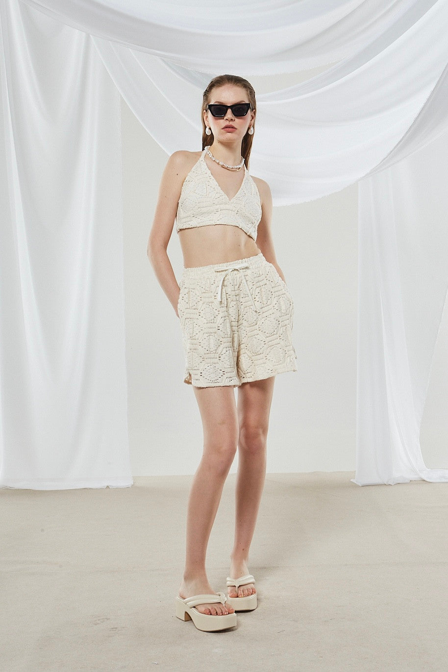 Daphne knitted ecru shorts