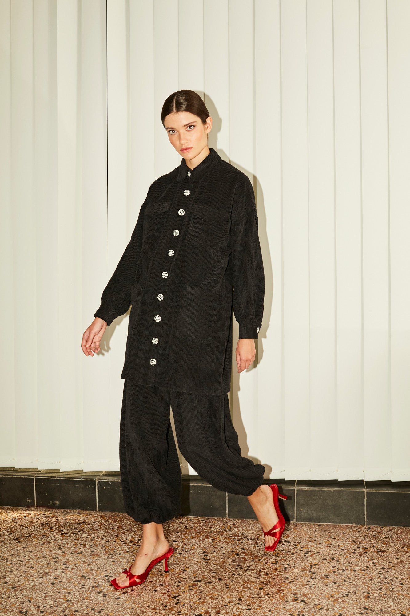 Regina corduroy black pants