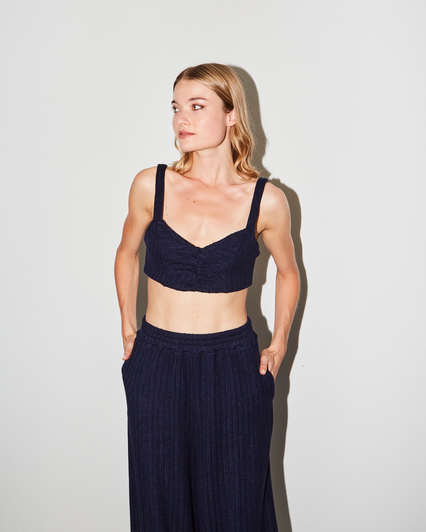 Hera knitted blue top